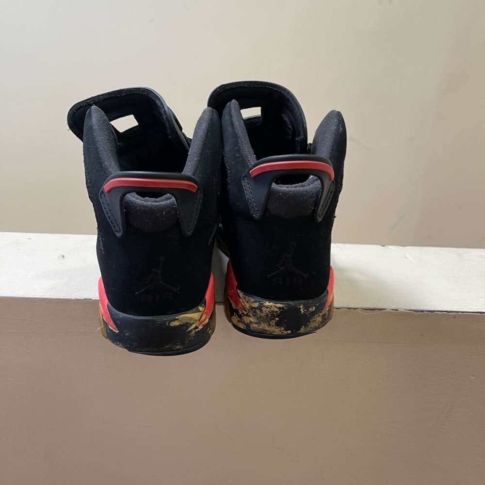 Nike Air Jordan - Picture 2 of 6